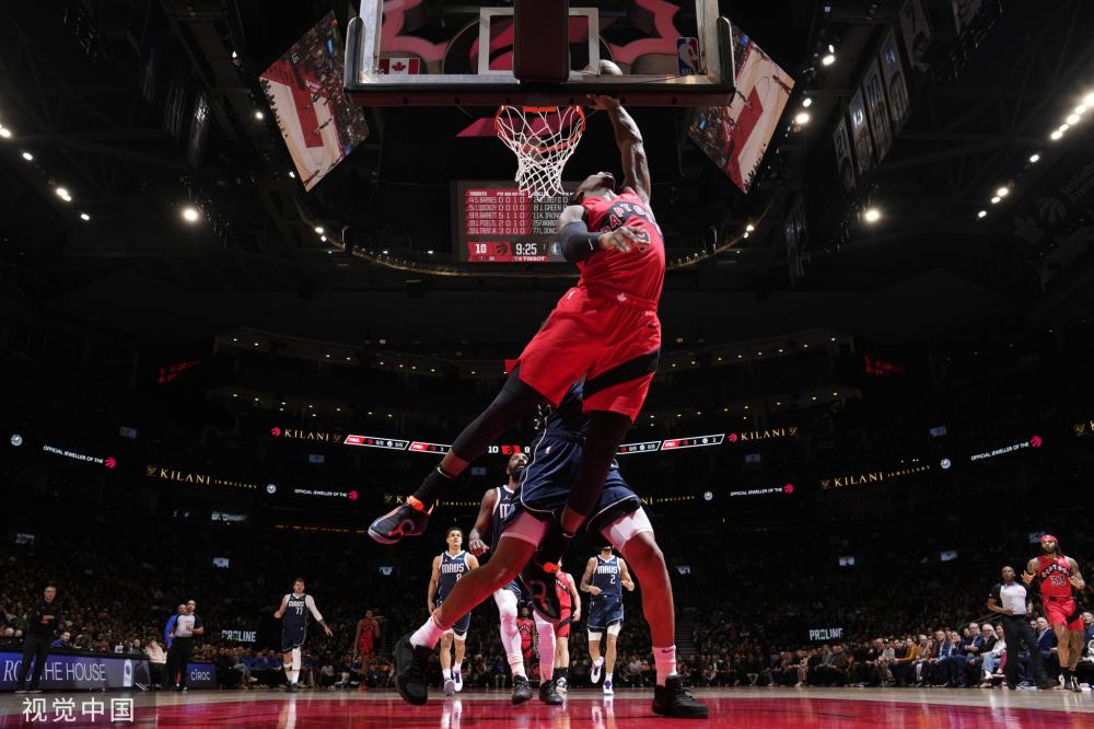 无数球迷的 无数球迷的